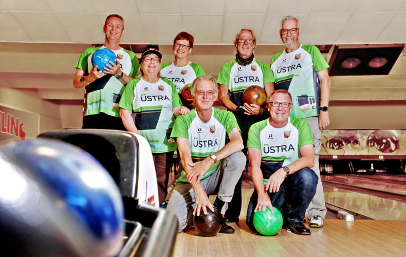 Mannschaft Bowling